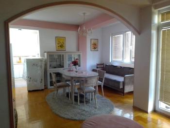 Lovely apartment in district Aerodrom In Skopje, Skopje (fotografie 3)