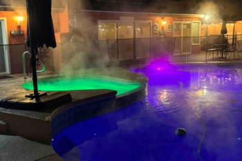 Family Friendly Close of Strip Hot Tub and Driveway, Las Vegas (foto 2)