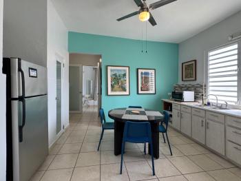 Prime Location at Condado Beach 2br 1 ba - Apt 3, San Juan (fotografie 5)