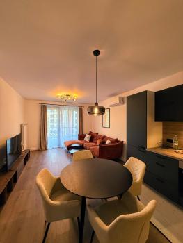 Modern 2 Bedroom - 2 Baths - Private Garage Free in Center, Sofia (Foto 2)