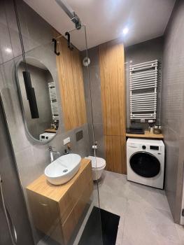 Designerski Apartament Wola - Parking Gratis - Klimatyzacja - Blisko Centrum - SmartTV, Варшава (фото 5)