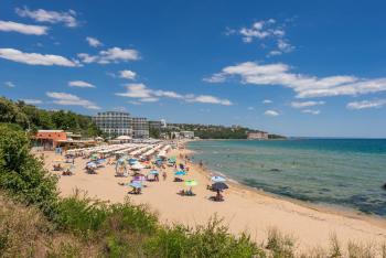 Ivy - Lux Apartment with Parking & Pool in Azur Panorama, Sveti Konstantin i Elena (fotografie 5)