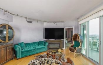 Penthouse Three-Bedroom with Sweeping Strip and Mountain Views, Las Vegas (fotografie 4)