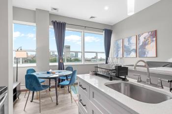 1BR • City Views • Queen + SofaBed • WiFi & 2 TVs, Cleveland (fotografie 2)
