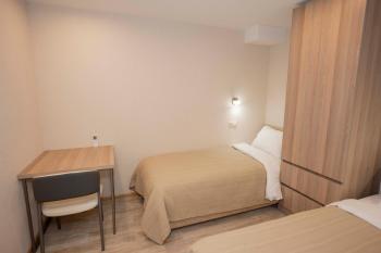 Sunset Hostel by ELT, Batumi (photo 4)