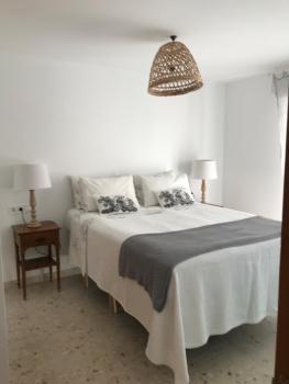 Live in the heart of town, Almuñécar (photo 5)
