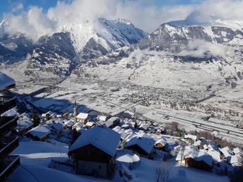 Apartment in Les Agettes with mountain views, Agettes (фото 2)