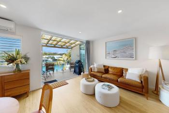 11 St Tropez, Noosa Heads (photo 3)