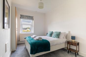 Refurbished Modern 2BD Flat Lower Oldfield Park, Bath (foto 3)