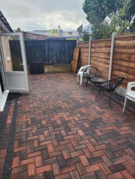 Cosy newly built Self-contained garden flat, Mánchester (foto 5)
