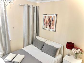 Charming 2 Bedroom House in Central London, Londýn (fotografie 2)