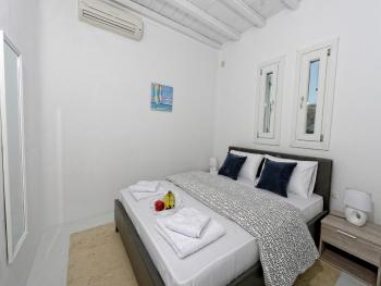 Villa in Mykonos with Sea View and Pool, Kalafatis (photo 3)
