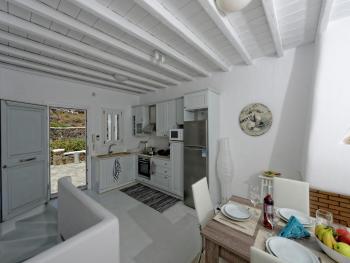 Villa in Mykonos with Sea View and Pool, Kalafatis (photo 4)
