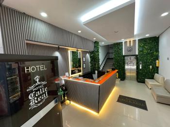 HOTEL CALLE REAL SUITE, Medellín (fotografie 2)