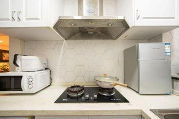 Shanghai Hills&Well-time MCM Family loft Near Line2 and line13 West Nanjing Road, Shanghai (photo 5)