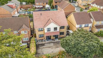 Autumn House - Spacious 4 Bedroom, Smart TVs all Rooms, Birmingham (fotografie 3)