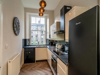 Pass the Keys Beautiful Modern Historical Flat Close to Castle, Эдинбург (фото 3)