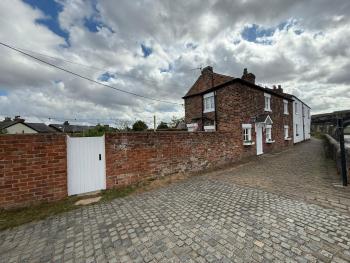 1 Top Locks, Burscough (фото 2)