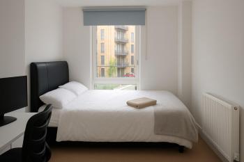 Modern city centre 2 bedroom apartment with large balcony, Manchester (zdjęcie 3)