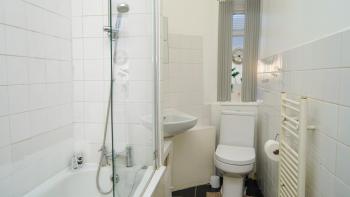 Paddington Apartments by Tube Near Hyde Park & LHR, Londra (foto 4)
