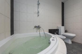 AquaVista Ensuite Room - Lakeview, Dubai (foto 4)