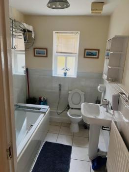 Apartment with Free Parking, Manchester (photo 2)
