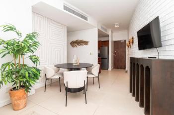 Upscale 1BR with Large Balcony in Trendy De Waterkant, Kapské Město (fotografie 5)