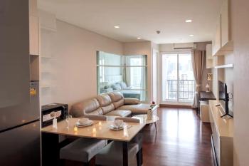 Luxury Condo with Swimming Pool, Fast Wifi, 711, Big Room, Jacuzzi, Bangkok (photo 5)