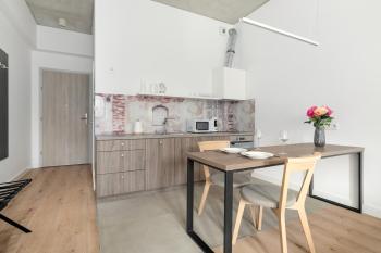 Beautiful White - Beige Apartments in Wrocław by Noclegi Renters, Breslau (Foto 5)