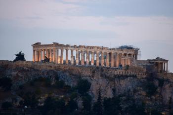 Acropolis View Suite Klathmonos by Zeussuites, Athen (Foto 2)
