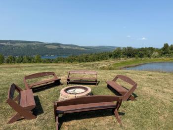 Wine Down, Hammondsport (photo 3)