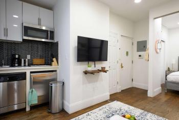 69-2A PRIME Lower East Side 1br Apt Brand New, New York (Foto 5)