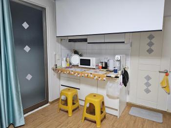 Mercury's home - Foreigners Only, Seoul (photo 4)