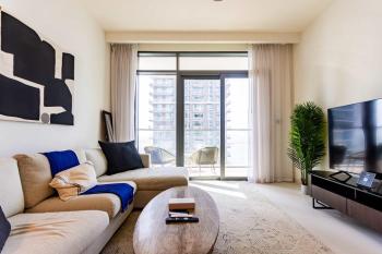 TRPS - Marina Vista 2, Emaar Beachfront - Fully Equipped 1BR, Sea View with Private Beach Access, Dubai (photo 2)