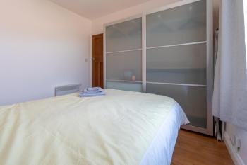 Luxury 1st floor modern flat, close to city with free parking, Leeds (foto 3)