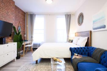 240-5 NEW Prime Location STUDIO W&D in unit, New York (fotografie 4)