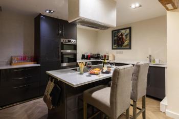 Stylish 4-Bedroom Townhouse in the Heart of Bath, Bath (foto 3)