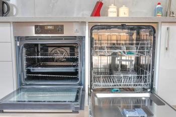 2BR Apt in London - 1 min From Metro to Central Ldn, London (photo 5)