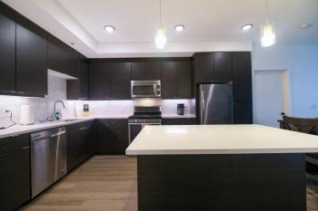 Multiple Hollywood Apartments Hub, Los Angeles (photo 5)