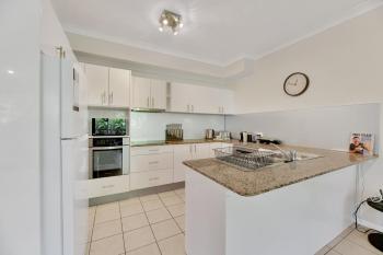Tranquil 3-Bed Unit with Lush Garden Views, Brisbane (foto 4)