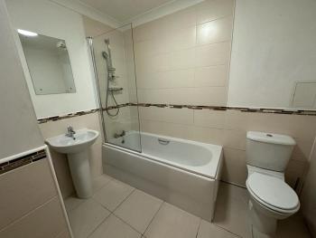Cozy Room In Sauchiehall Street, Glasgow (photo 5)
