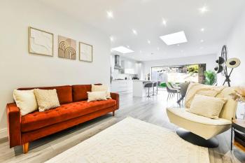 Stylish House Near Wembley Stadium, London (photo 2)