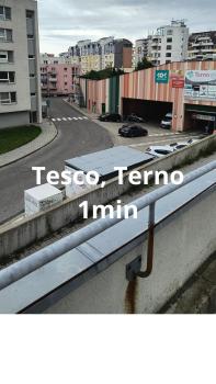 Pretty Nice view Apartment, Private Parking, 8min to center by car, Bratislava (fotografie 2)
