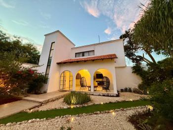 Bright Studio with Shared Pool Access, Mérida (Foto 2)