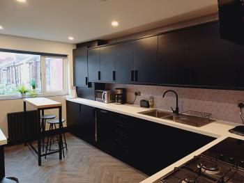 Exclusive private rooms in great houseshare, Liverpool (photo 2)