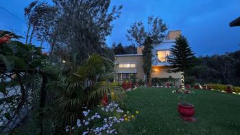 Willostays Cluster Clouds, Ooty (fotografie 2)