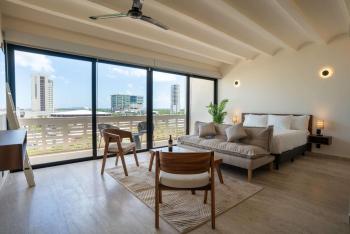 Remote Work Ready Studio with Coworking and Views, Cancún (Foto 4)