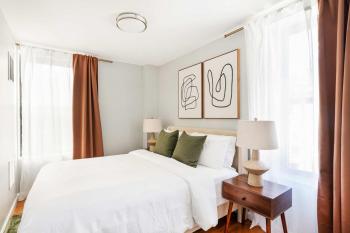 73-806 New 1BR 1Bth UWS Doorman Gym, New York (photo 2)