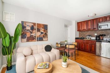 73-806 New 1BR 1Bth UWS Doorman Gym, New York (photo 5)