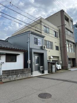 新築 福井駅徒歩20分 民泊 eclat エクラ 松本 Ｂ号室, Fukui (Foto 2)